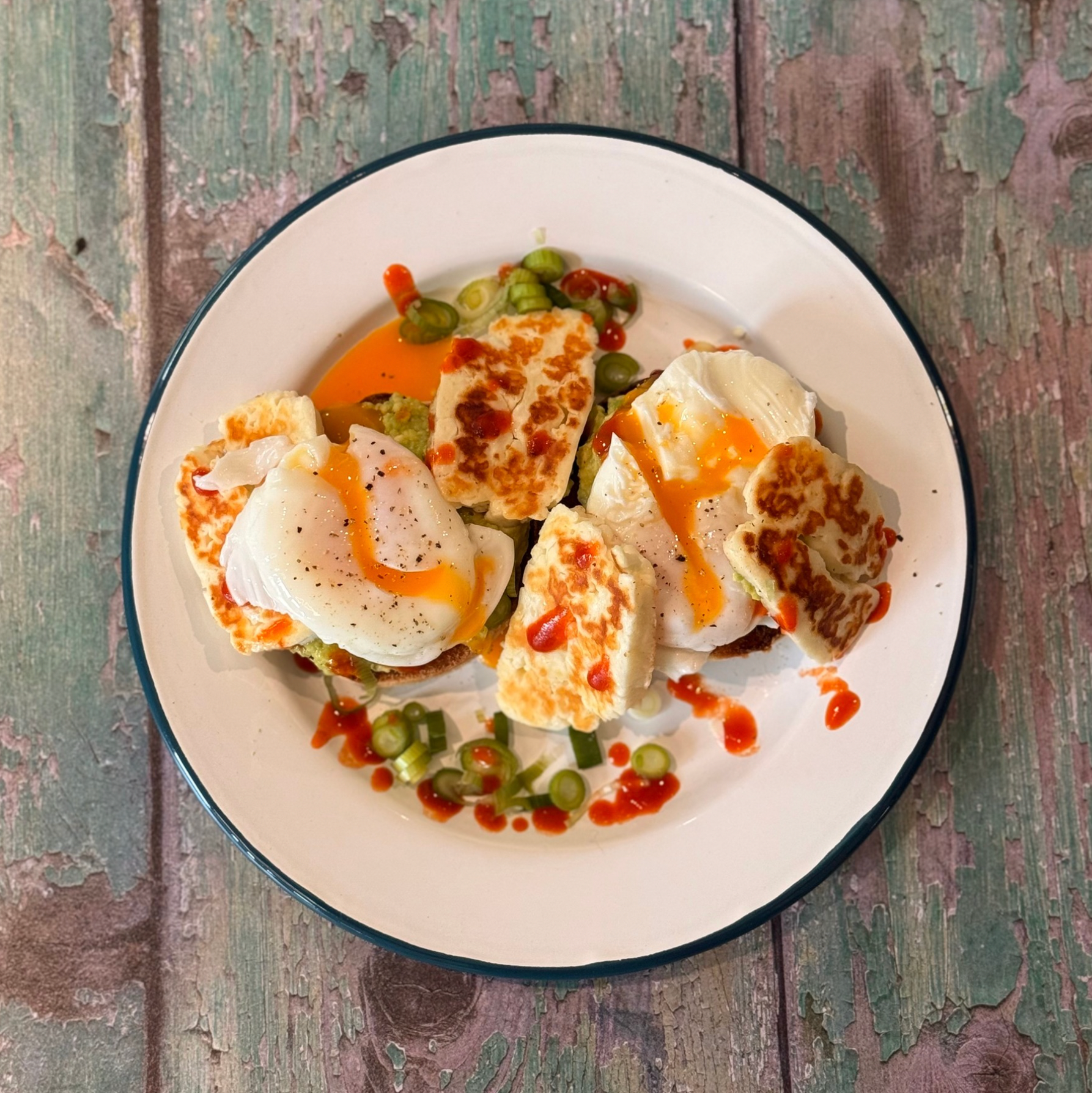 Smashed Avocado with Halloumi, Eggs & Sriracha